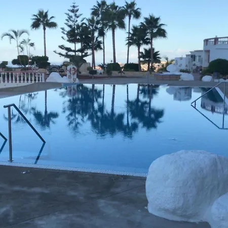Appart hôtel Mimosas *